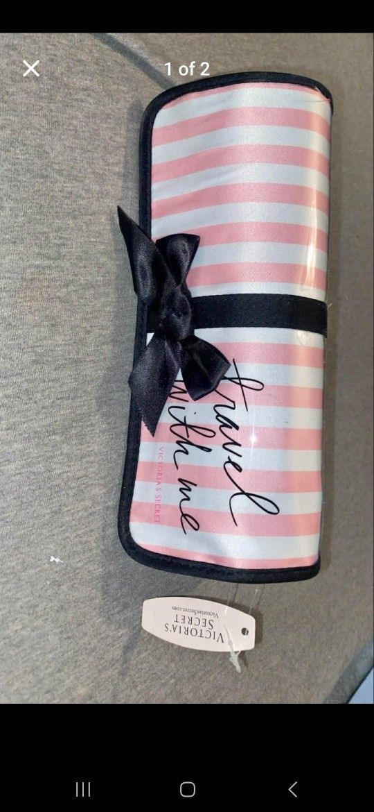 Nwt Victoria Secret Pink Bath Pillow And case