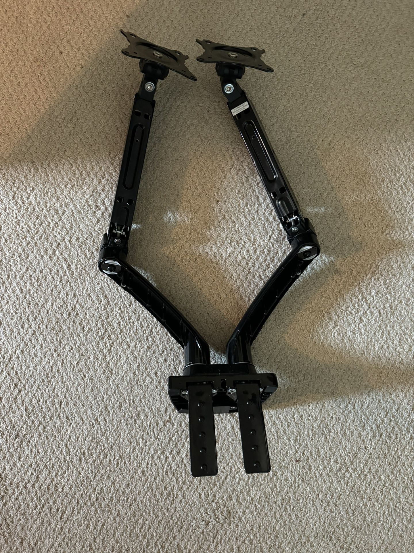 Dual Monitor Arm Mount(Huanuo)
