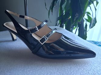 Coutgo Womens Slingback Kitten Heels Mary Jane Pumps Closed Pointed Toe Buckle Strap Wedding Dress Shoes 
Size: 8