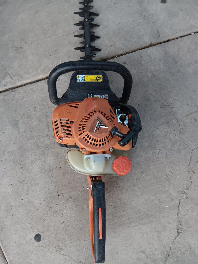 Echo Trimmer Works Good No Issues  $120 Firm 