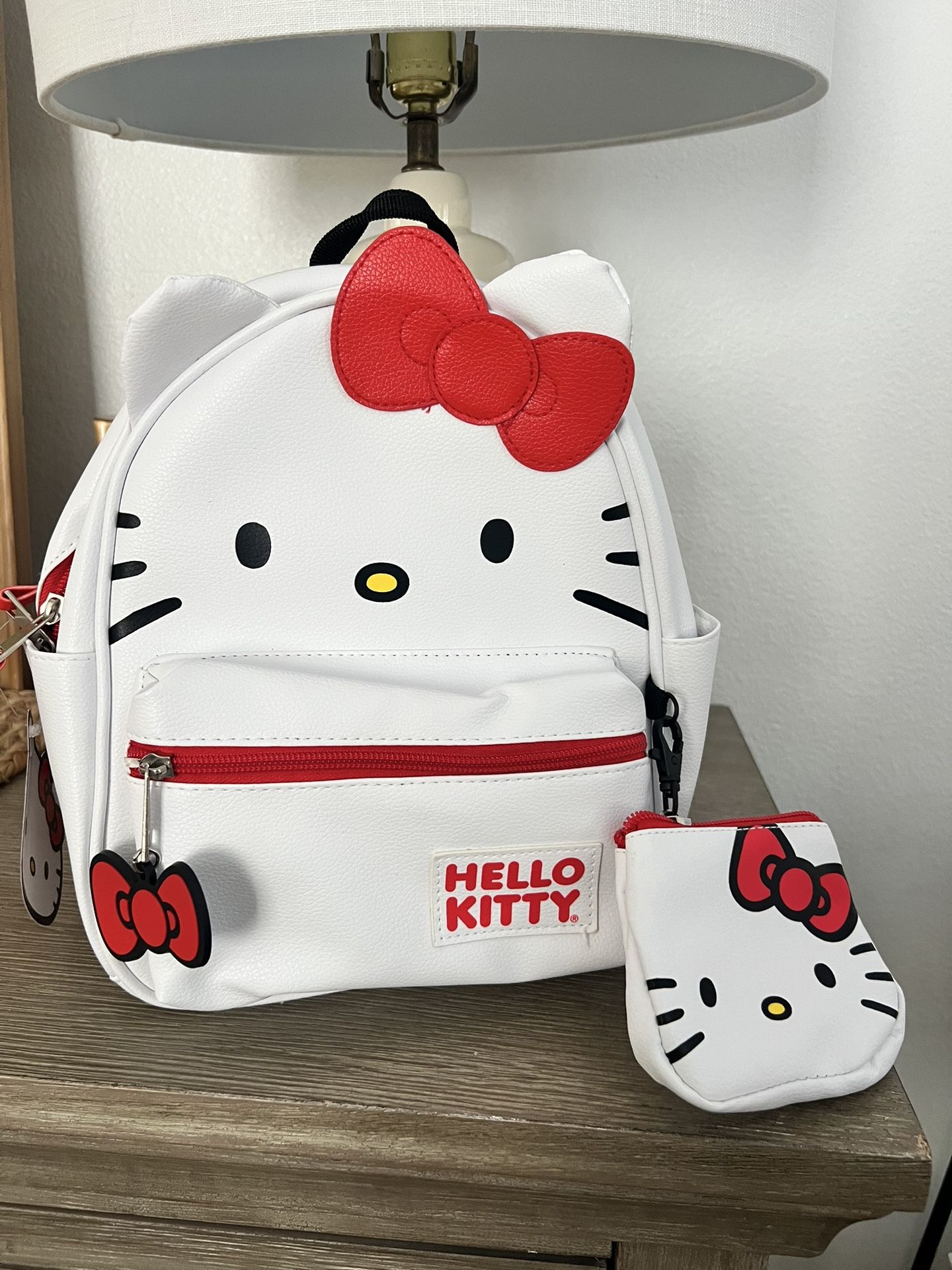 Hello Kitty Back Pack - Makes A Great Gift π 1 Left!
