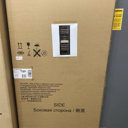 Asko  WCN311942G 27 Inch Freestanding Tri-Zone Smart Wine Storage