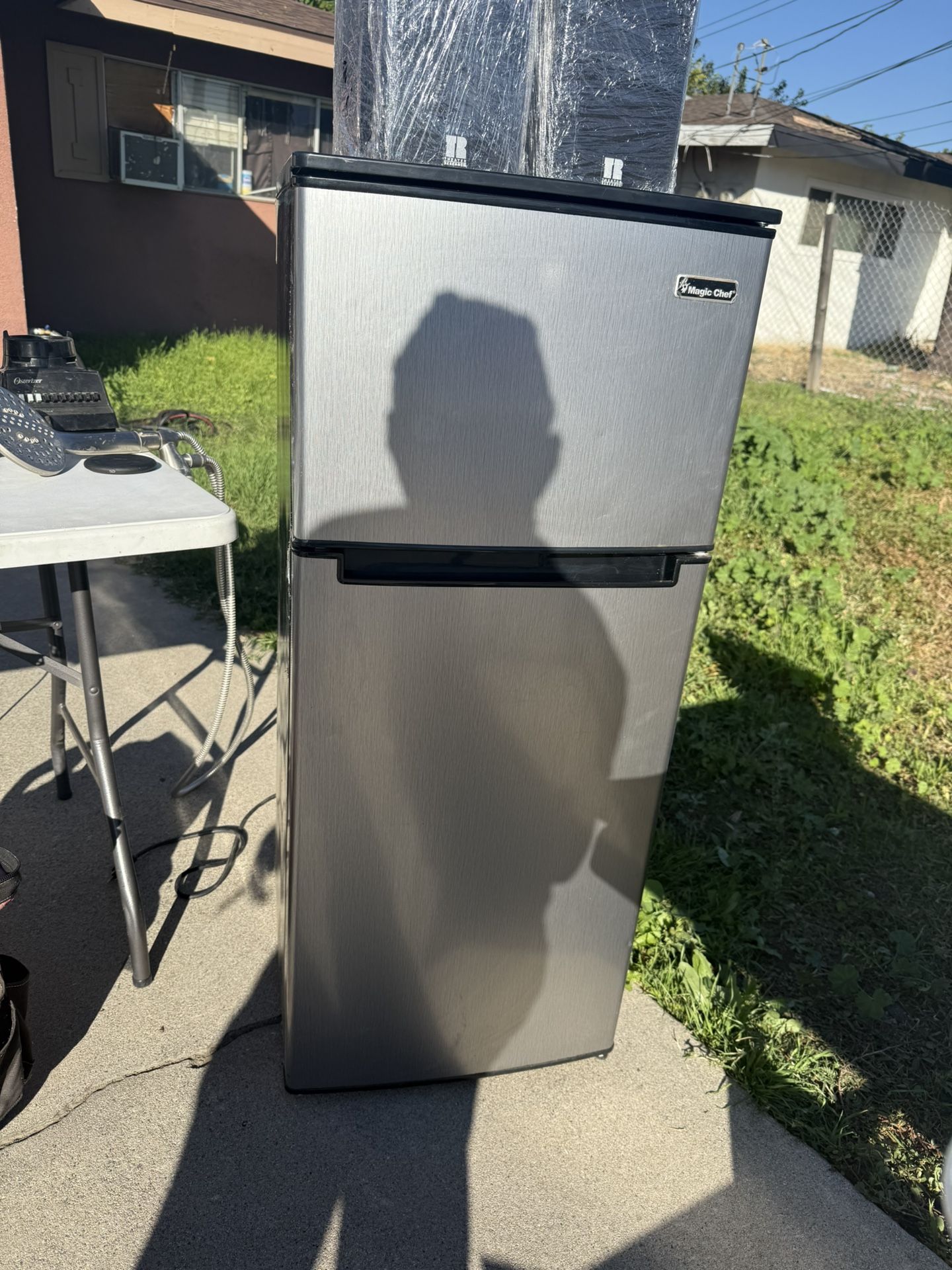 Magic Chef Refrigerator