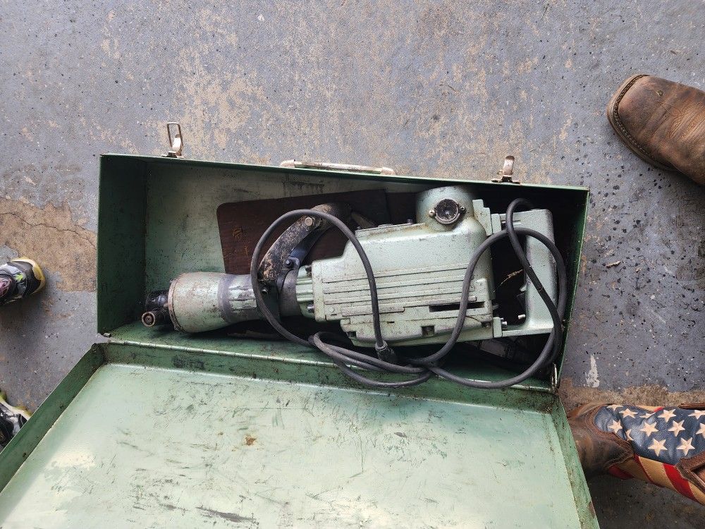 Hummer Drill