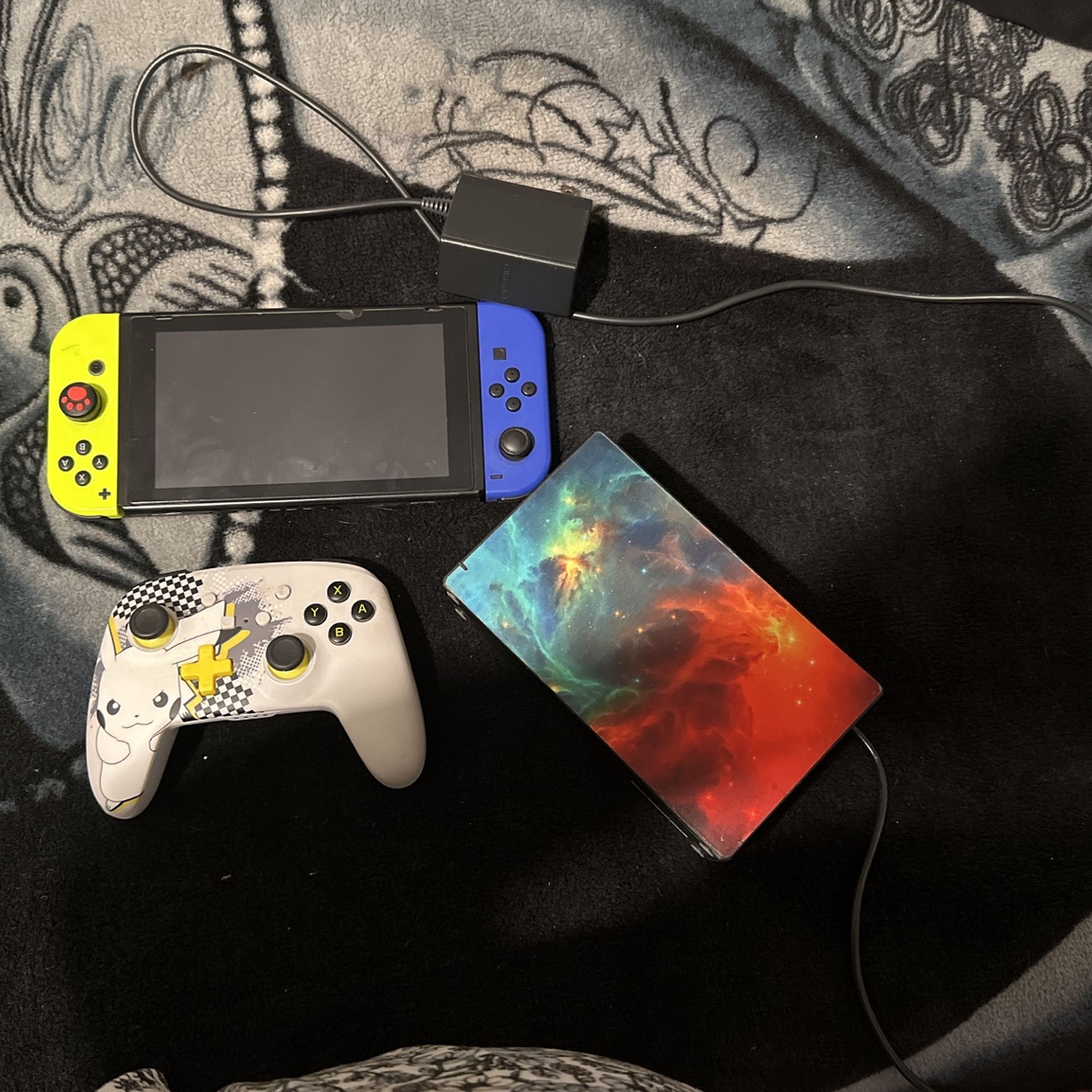 Nintendo Switch And Bluetooth Wireless Controller 