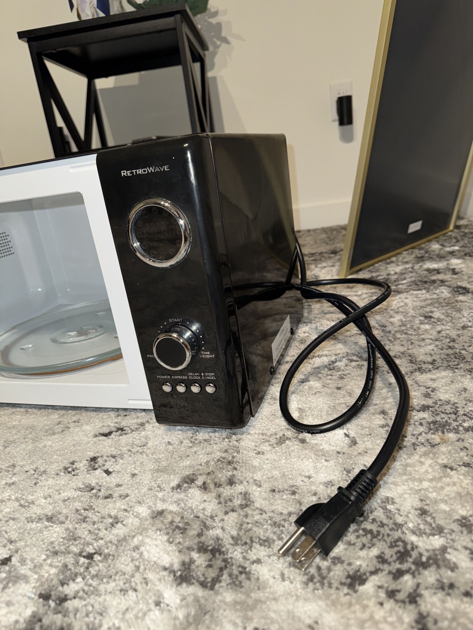 Nostalgia Microwave 
