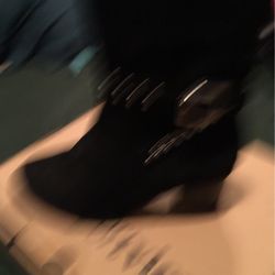 Black Boot