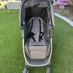 Chicco Bravo Trio Travel System- Stroller, Base And Car Seat 