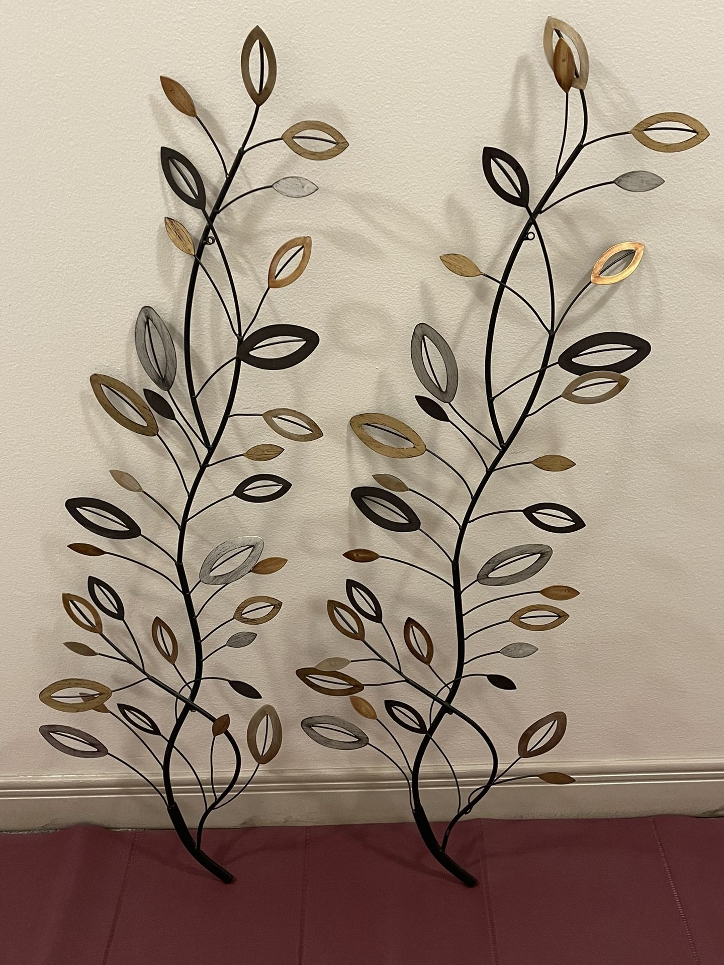 Lightweight METAL WALL ART - posted price PER PIECE is firm