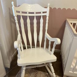 Solid Wood White Rocking Chair $40