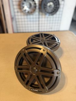 JL Audio m3 7.7” non led
