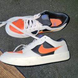 Nike Shoes 9 MENS