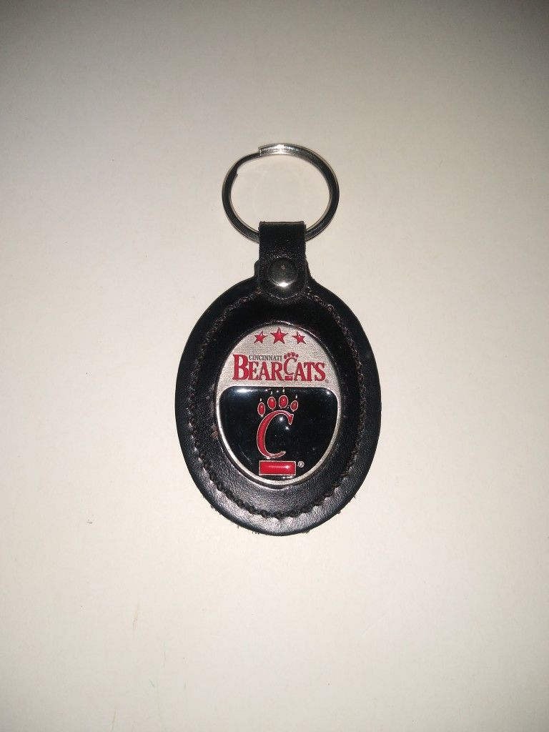 (Rare) Cincinnati BearCats Leather & Pewter Keyfob