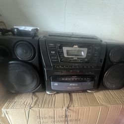 JVC PC-XC70 Stereo System Boombox 