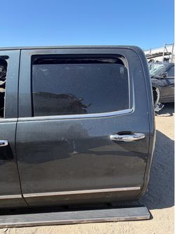 2018 GMC Sierra 1500 Crew Cab Left Driver Rear Door Complete fits 15-19 Sierra
