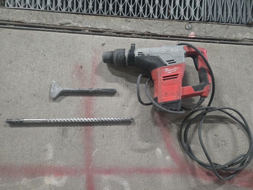 $400 Milwaukee Hammer For Demo