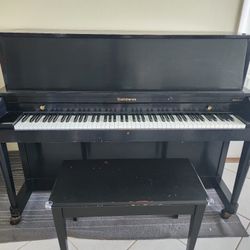 Baldwin Hamilton Upright Piano