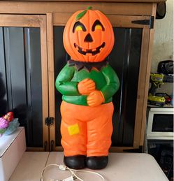 Vintage 1995 Halloween Scarecrow Pumpkin Blowmold Light 30 inches tall