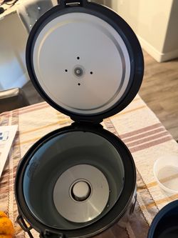 Electric Rice Cooker Black
