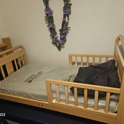Toddler Bed 15.00 & Matress