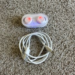 2BOOM ~ VIBRANT AIR ~ True Wireless Earphones ~ Bluetooth Earbuds (White) 