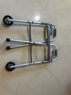 Foldable Walker (with wheels)