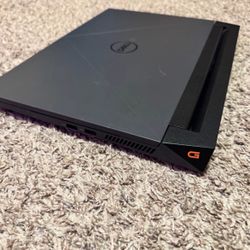 G15 Laptop Dell