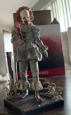 Deluxe Edition Iron Studios Pennywise