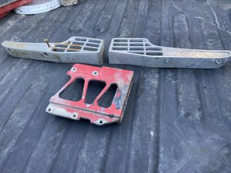 Peterbilt Fender Support