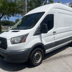 2018 Ford Transit