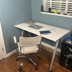 Desk And Chair-Adjustable Heights