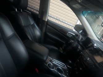 2016 Nissan Pathfinder