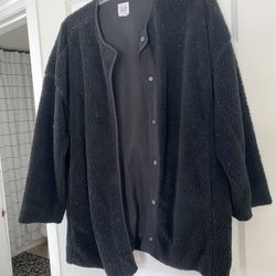 Women's Black Fleece XL Gap coat