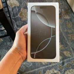 iPhone 16 Pro Max 1 Tb New Sealed Box