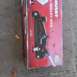 Husky 2 Ton Trolley Jack