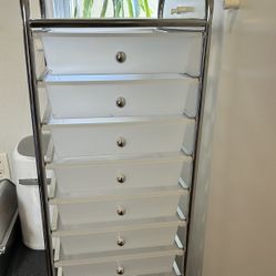 10 Drawer Rolling Cart