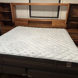 King Bedroom Set Wood