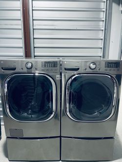 Barely Used Matching L.G Frontloader Stainless Steel Washer and Dryer Set Available
