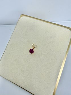 10k Yellow Gold Ruby Pendant 