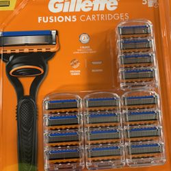 Gillette Fusion 5 Men’s Razor Blades Refill  16 Pack