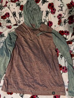 Two-Tone Hooded Long Sleeve Shirt