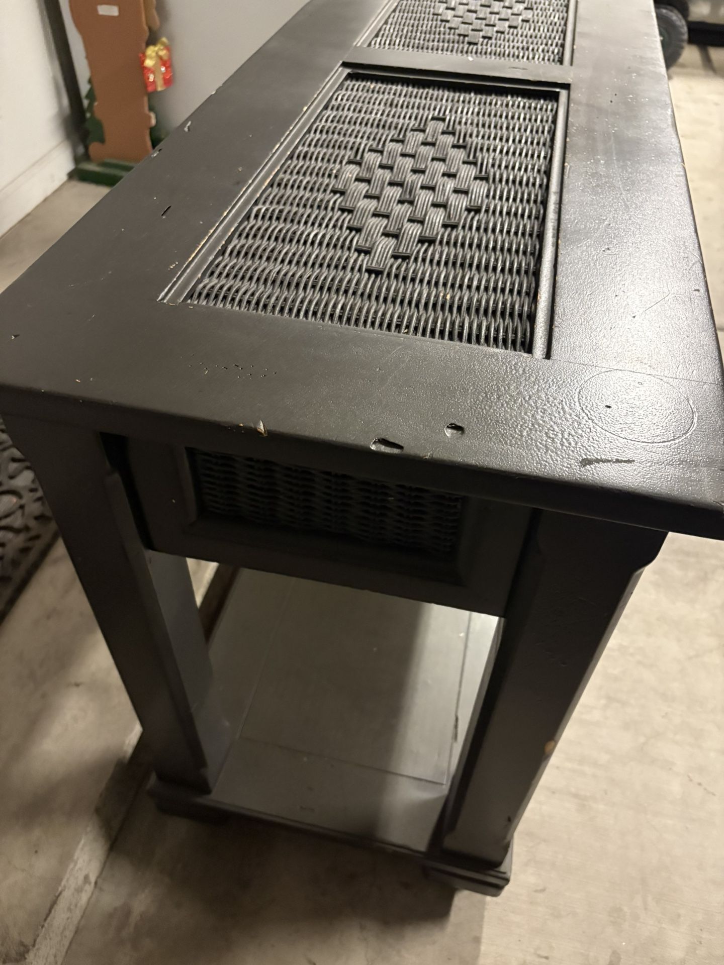 Entry Table