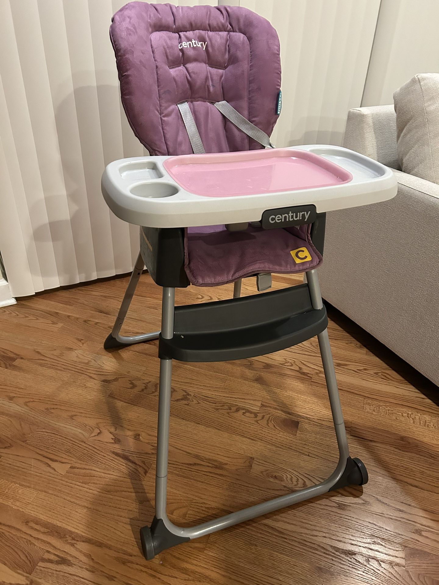 Highchairs (2) FREE