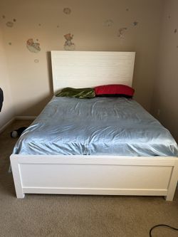 Queen Size Bed