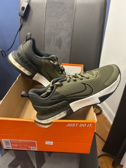 Nike Air Max Alpha Trainer 6 Size 10