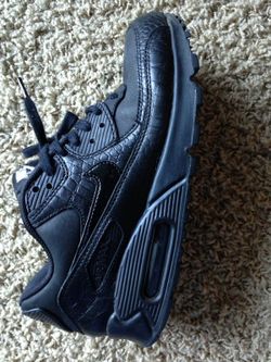 NIKE WMNS AIR MAX 90 size 7.5