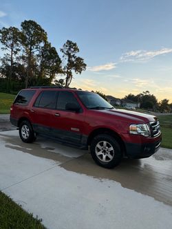 Ford Expedition SUV Red
