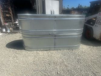 Farm stock tanks