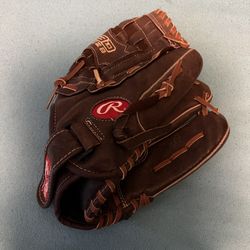 Rawlings Baseball Glove 