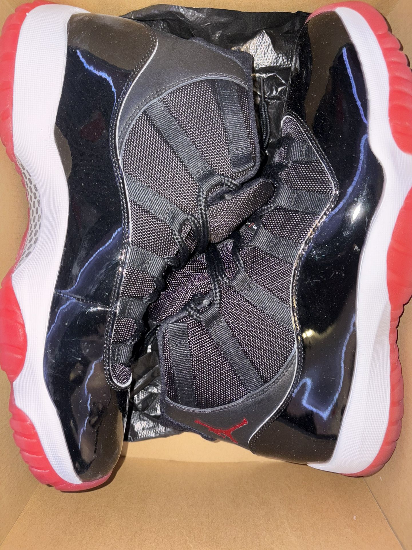 Air Jordan 11 Breds